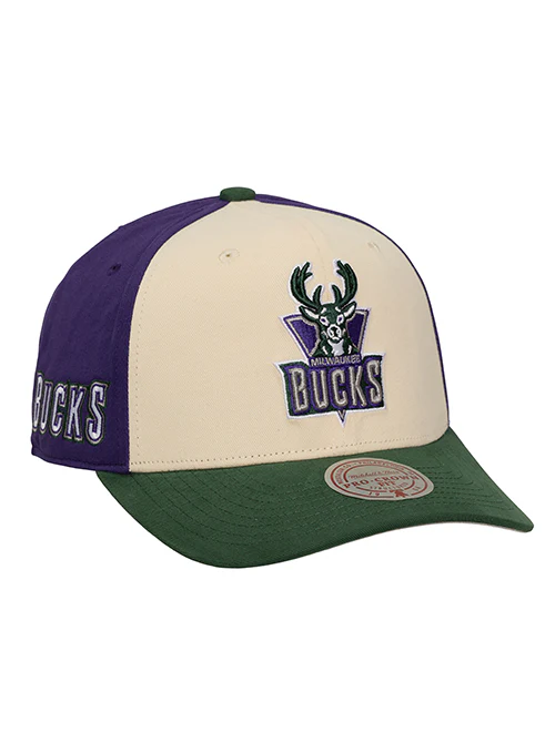 Mitchell & Ness HWC '93 Brushed Off Milwaukee Bucks Snapback Hat - Image 2