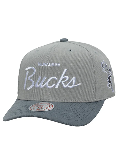Mitchell & Ness HWC '68 Thunderstorm Milwaukee Bucks Snapback Hat