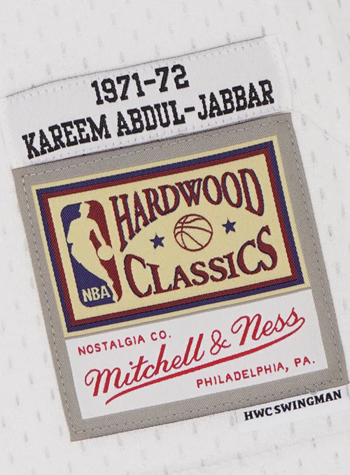 Mitchell & Ness Kareem Abdul-Jabbar Milwaukee Bucks White Hardwood Classic Swingman Jersey - Image 2