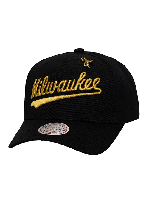Mitchell & Ness HWC '68 Pro Pinned Gold Milwaukee Bucks Snapback Hat