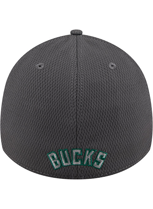 New Era 39Thirty Mesh Milwaukee Bucks Flex Hat - Image 4