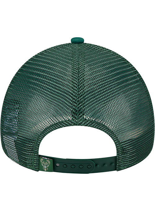 New Era 9Forty Foam Distress Milwaukee Bucks Adjustable Hat - Image 4