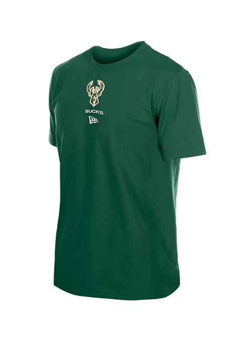 New Era Adventure Milwaukee Bucks T-Shirt