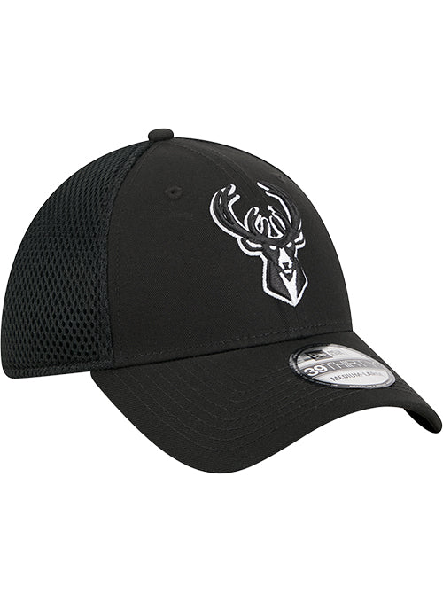 New Era 39Thirty Neo Mesh Milwaukee Bucks Flex Hat - Image 2