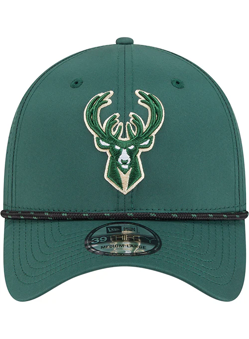 New Era 39Thirty Perform Milwaukee Bucks Flex Fit Hat - Image 3