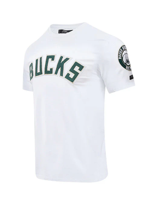 Pro Standard Classic Chenille Milwaukee Bucks T-Shirt - Image 3