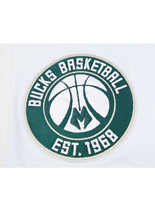 Pro Standard Classic Chenille Milwaukee Bucks T-Shirt - Image 7