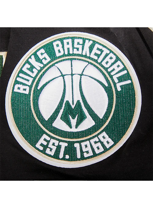 Pro Standard Classic Chenille Milwaukee Bucks T-Shirt - Image 4