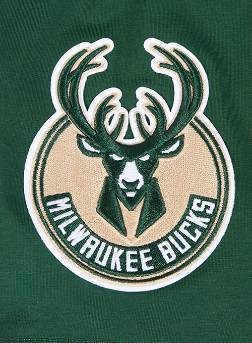 Pro Standard Classic Chenille Milwaukee Bucks T-Shirt - Image 6