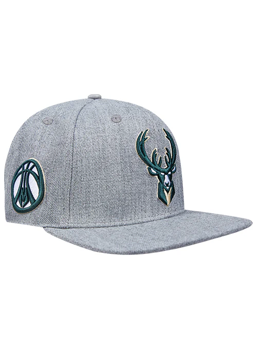 Pro Standard Classic Gray Icon Milwaukee Bucks Snapback Hat - Image 2