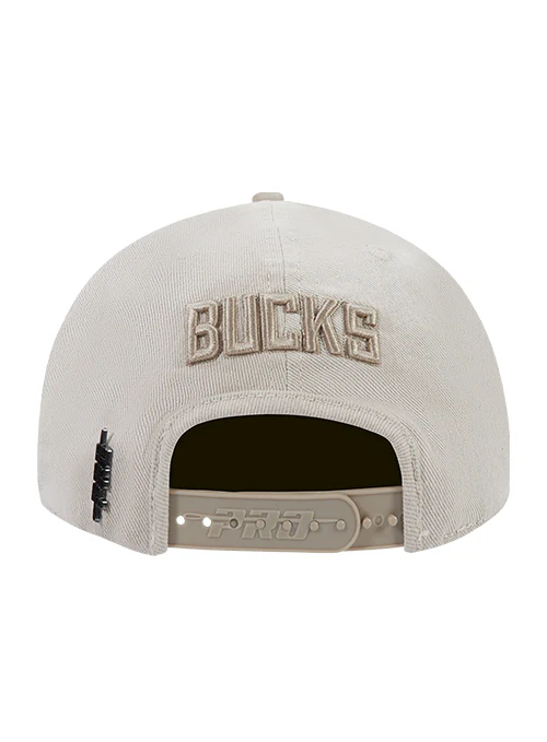 Pro Standard Classic Cream Milwaukee Bucks Pinch Snapback Hat - Image 4