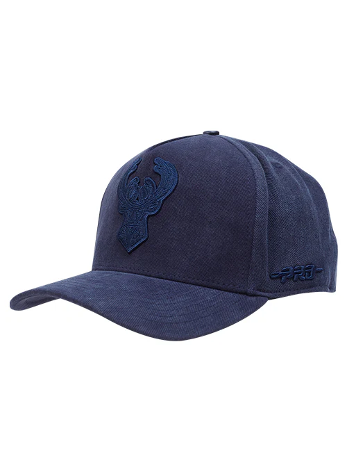 Pro Standard Classic Navy Washed Milwaukee Bucks Pinch Adjustable Hat