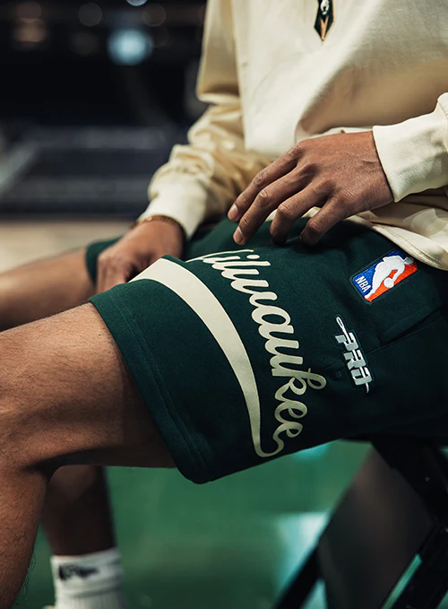 Pro Standard Living Large Milwaukee Bucks Shorts - Image 2