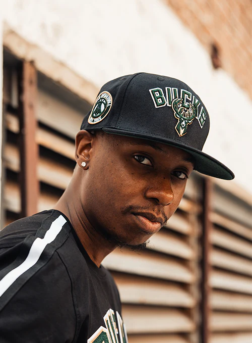 Pro Standard Wordmark Retro Classic Milwaukee Bucks Snapback Hat