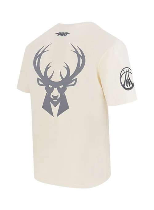 Pro Standard Street Team Milwaukee Bucks Drop Shoulder T-Shirt - Image 2