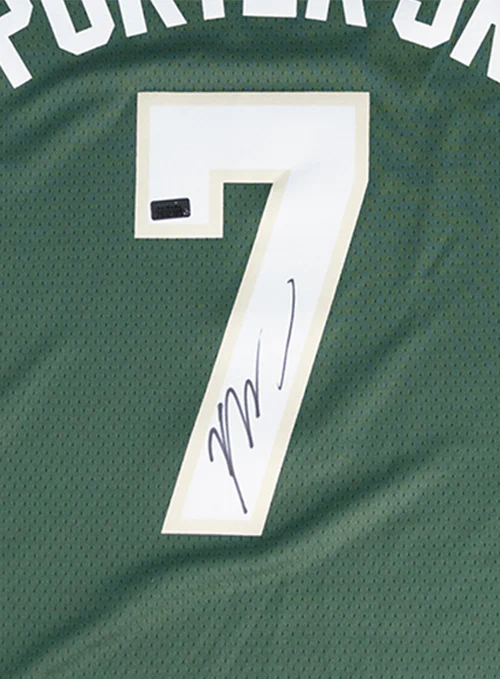 Signed Nike 2022 Icon Edition Kevin Porter Jr. Milwaukee Bucks Swingman Jersey - Image 2