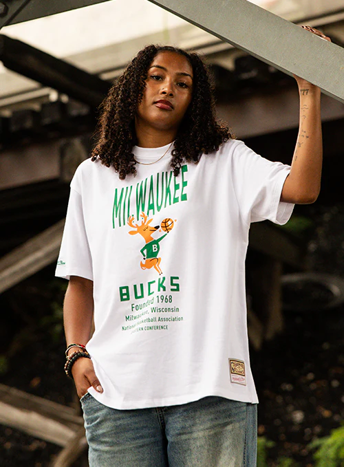 Women's Mitchell & Ness HWC '68 Founded Milwaukee Bucks Boyfriend T-Shirt - Image 2
